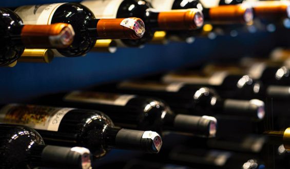 เก็บไวน์ที่อุณหภูมิเท่าไหร่ให้คงคุณภาพไวน์ให้ได้มากที่สุด?